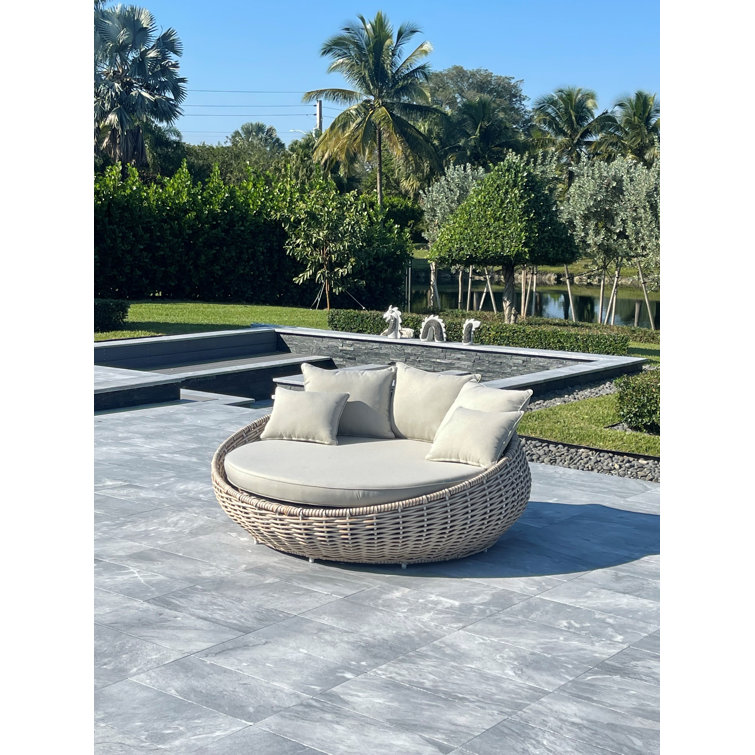 Rattan round sun discount lounger